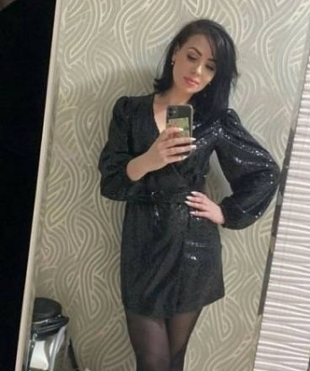 С глубокими глазами и ласковым характером я смогу расслабить тебя и воплотить в жизнь твои самые сокровенные фантазии.
⭐️ Моя соблазнительная фигура и умение обращать внимание на детали сделают наше свидание незабываемым. Профессиональный массаж и эротические игры - всего лишь малая часть того, что я могу предложить тебе. Будь уверен, что я заботлива, терпелива и готова пойти на все, чтобы удовлетворить твои желания.
🌟 Мои клиенты говорят, что я - настоящая находка, и моя гибкая фигура и шикарная личность достойны самой красивой женщины. Посмотри мои фото и убедись в этом сам! Жду тебя в Москве, чтобы сделать наше свидание незабываемым. 💋 Тая